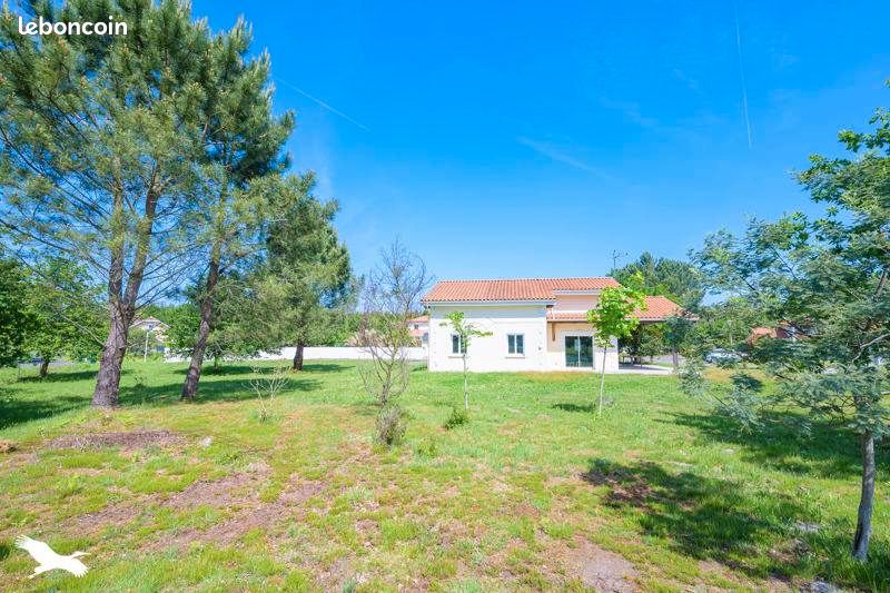 Maison 6 pièces 136 m² · à Biscarrosse · 136 m² · 421 200 €