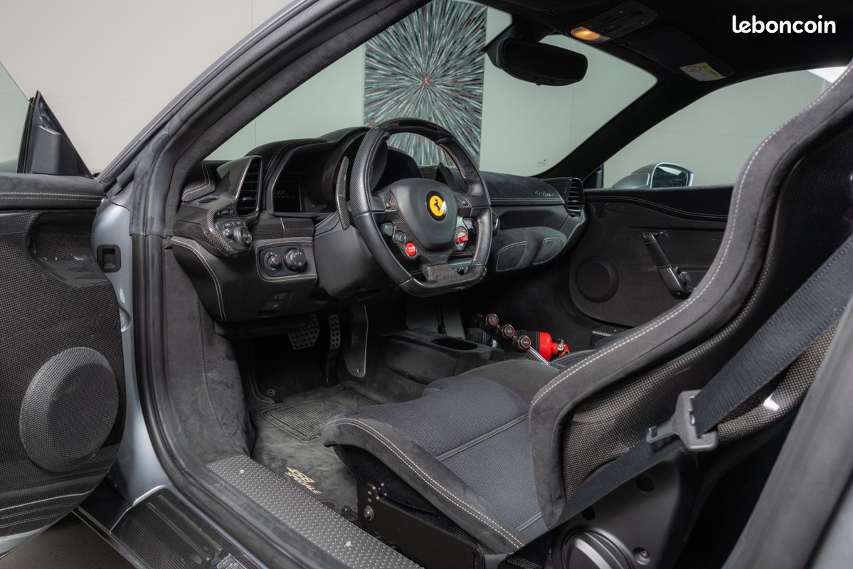 Ferrari 458 Speciale V8 4.5 605ch - Carbone - Grigio Titanio (image 19)