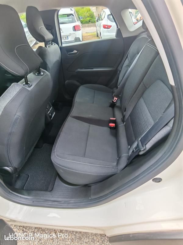 Renault Captur BLUEDCI 115 EDC BUSINESS (image 8)