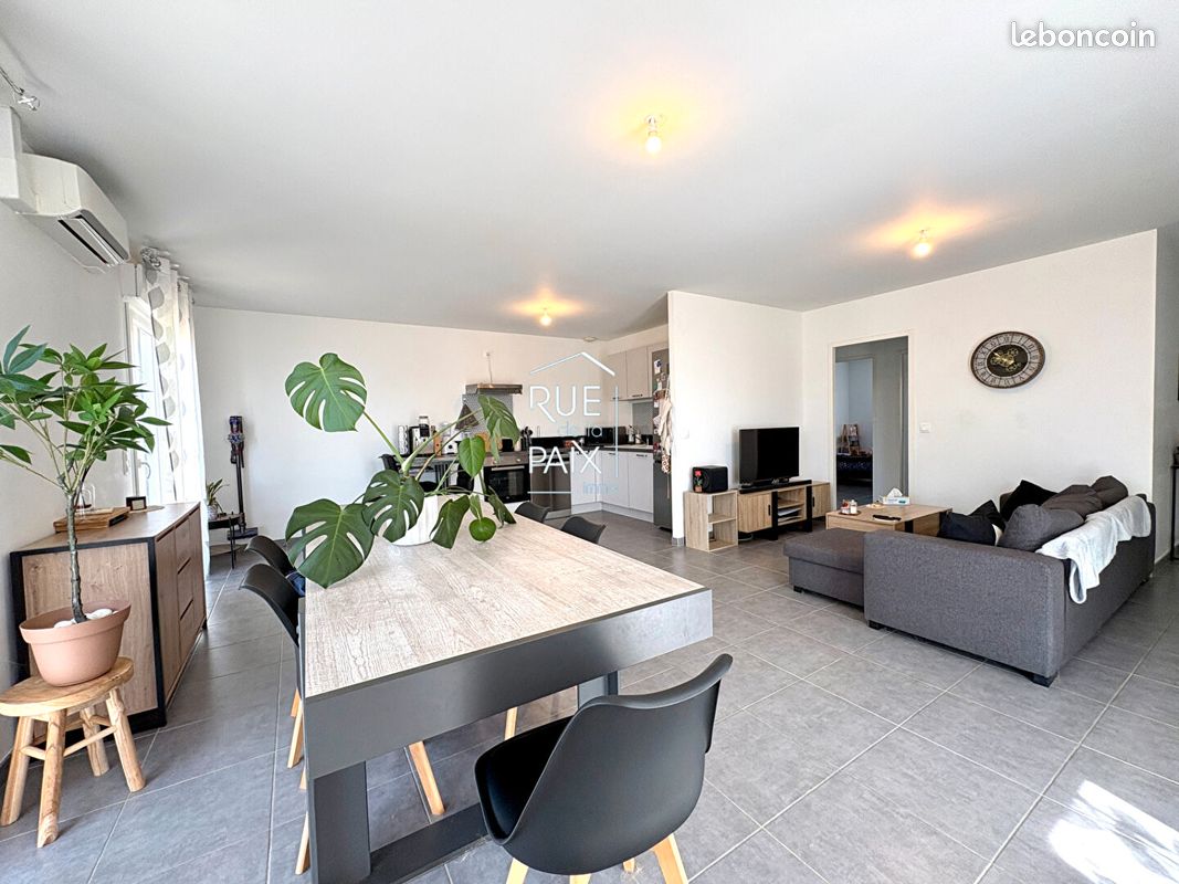 Maison 4 pièces 91 m² · à Jaunay-Marigny · 91 m² · 750 €