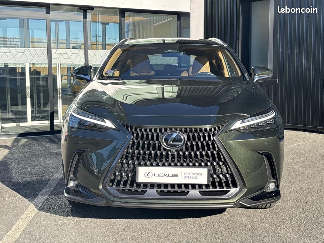 Lexus NX 350h Luxe 2WD PACK DESIGN MY25 (image 2)