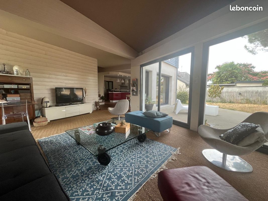 Maison 6 pièces 148 m² · à Cantenay-Épinard · 148 m² · 462 000 €