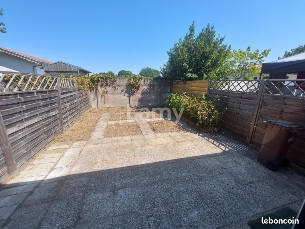 Maison 2 pièces 58 m² · à Saint-Sulpice-Et-Cameyrac · 58 m² · 706 €