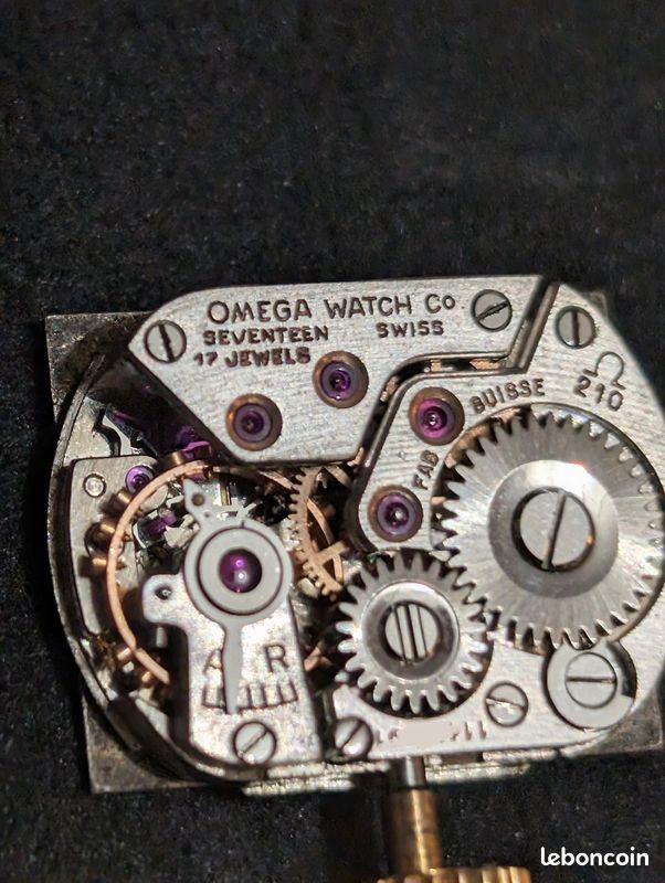 Mouvement Mécanique De Montre-bracelet Vintage Concord Co. - Pour Pièces Ou Réparation