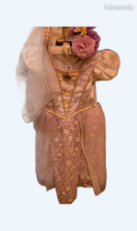 Robe de mariée Raiponce Vêtements