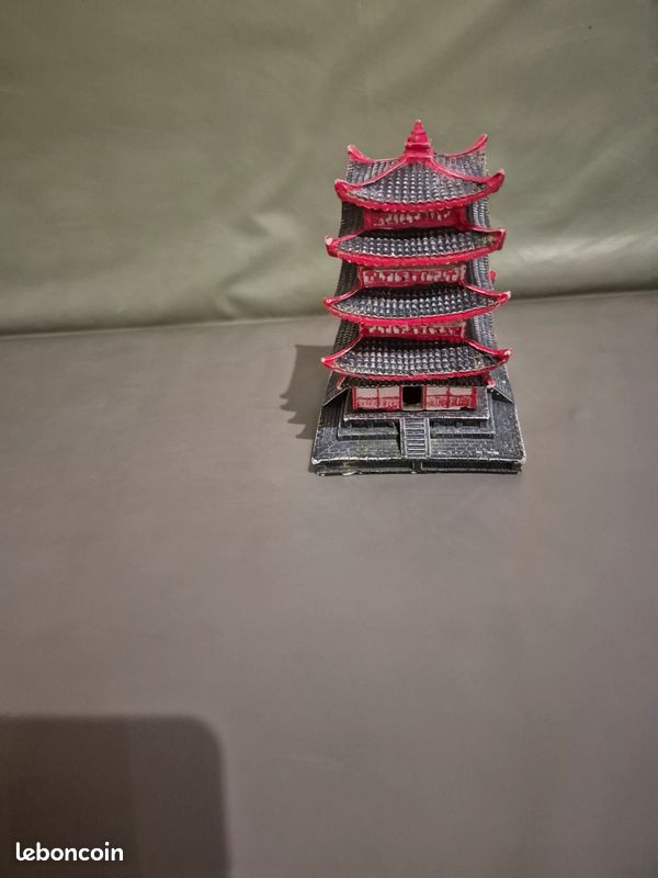 Deco aquarium temple asiatique (image 2)