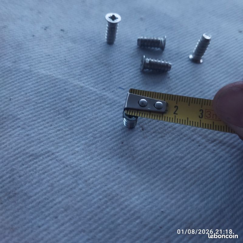 Lot de Cinq vis cruciformes de précision pour électronique/plastique (image 2)