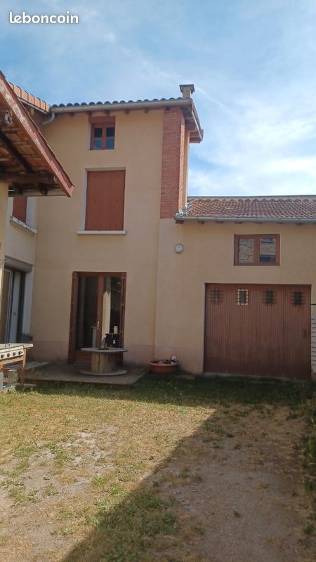 Maison 5 pièces 130 m² · à Chazelles-sur-Lyon · 130 m² · 247 000 €