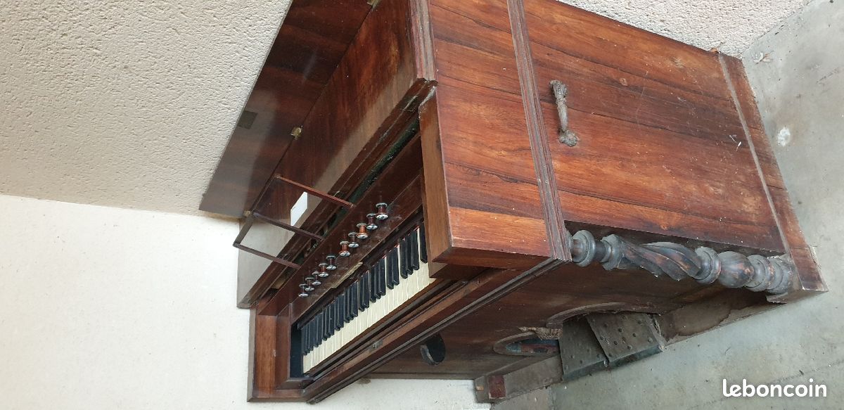 Harmonium (image 3)