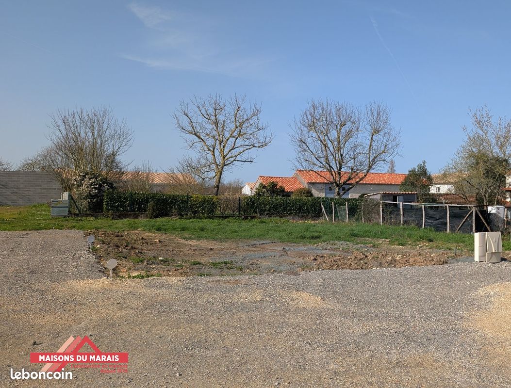 Terrain de 371 m² à PRAHECQ · 34 900 €