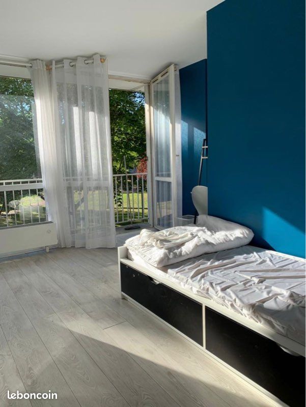 Appartement 4 pièces 81 m² · à Cergy · 81 m² · 530 €