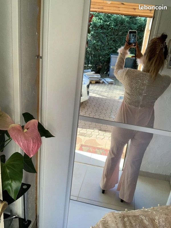 Combinaison pailletée rose brillant (image 3)