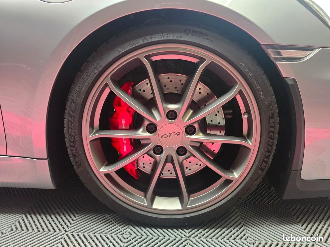 PORSCHE CAYMAN GT4 3.8i 385 (image 11)