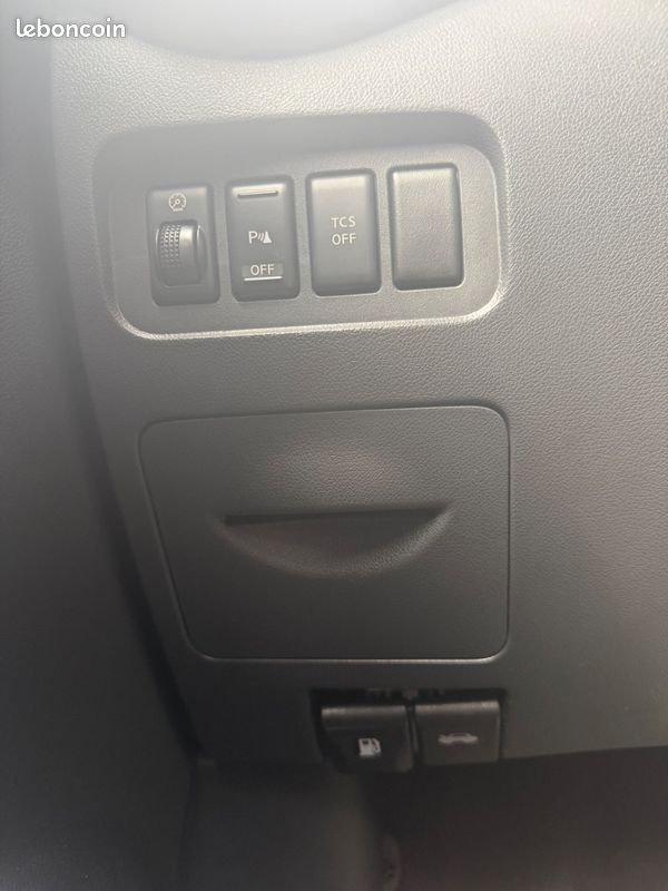 Renault KOLEOS 2.0 dCi 150 4X4 BVA EXCEPTION - CUIR - XÉNON - TOIT OUVRANT (image 16)