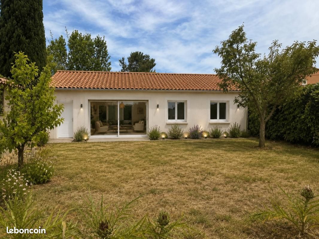 Maison 4 pièces 80 m² · à Trets · 80 m² · 354 000 €