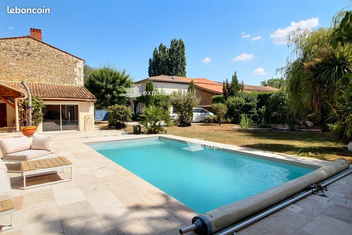 Maison 9 pièces 190 m²