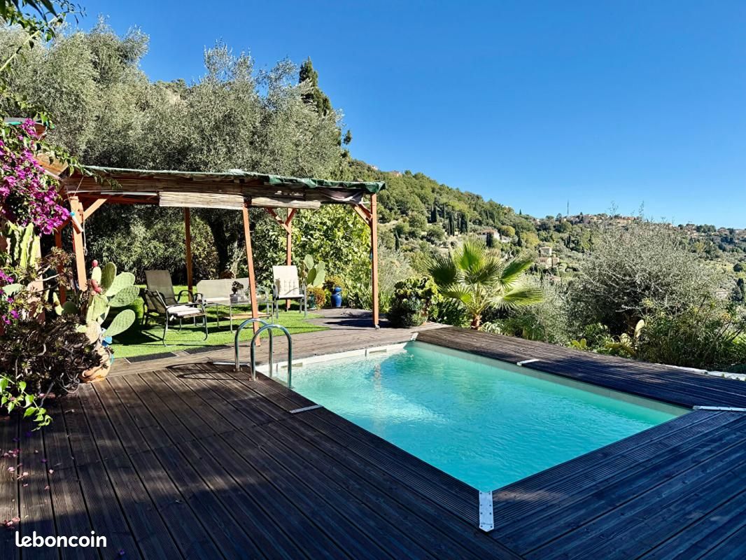 Maison 5 pièces 120 m² · à Grasse · 120 m² · 545 000 €