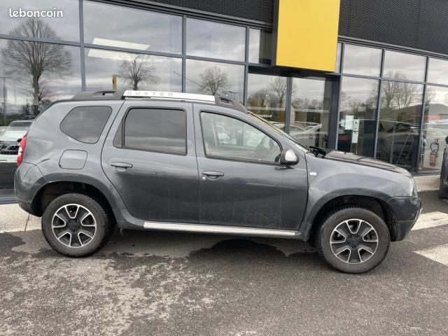 Dacia Duster dCi 110 4x2 Prestige Edition 2016 (image 4)