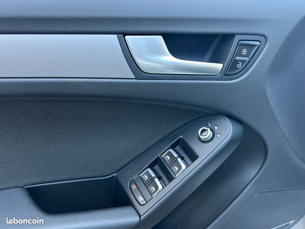 AUDI A5 SPORTBACK 1.8 TFSI 170ch AMBIENTE RADAR DE RECUL (image 11)