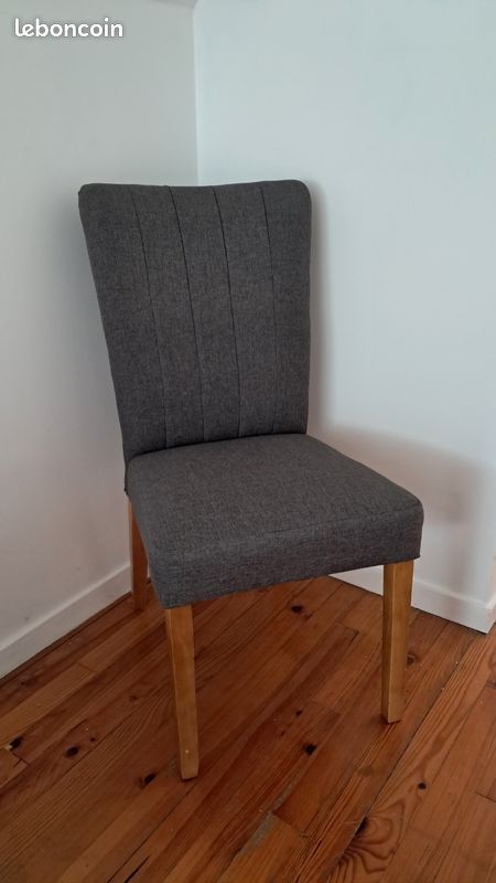 Chaise en tissu gris (image 2)