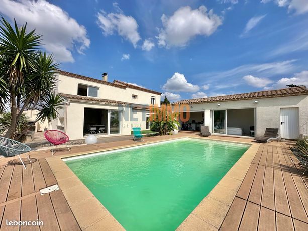 Mas 5 pièces 159 m²