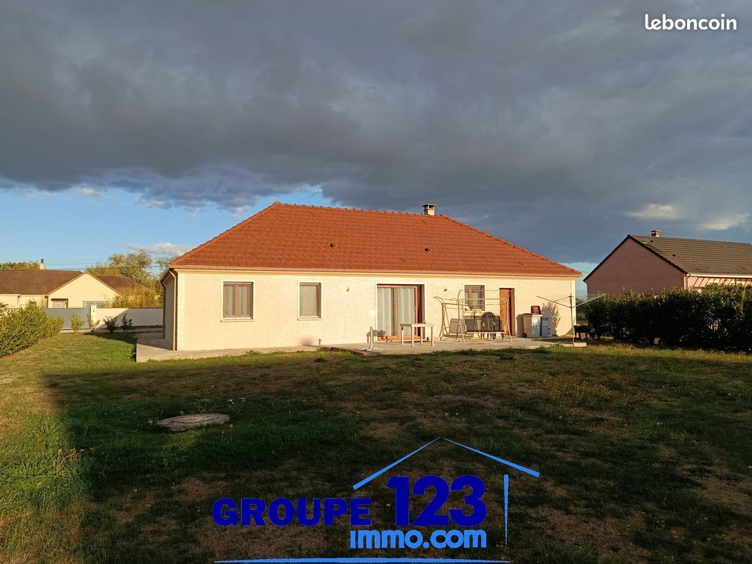 Maison 4 pièces 102 m² · à Saint-Maurice-le-Vieil · 102 m² · 182 000 €