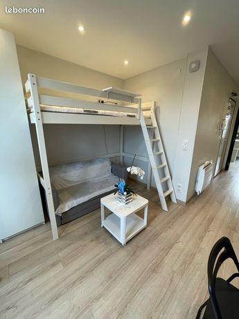 Studio meublé et équipé