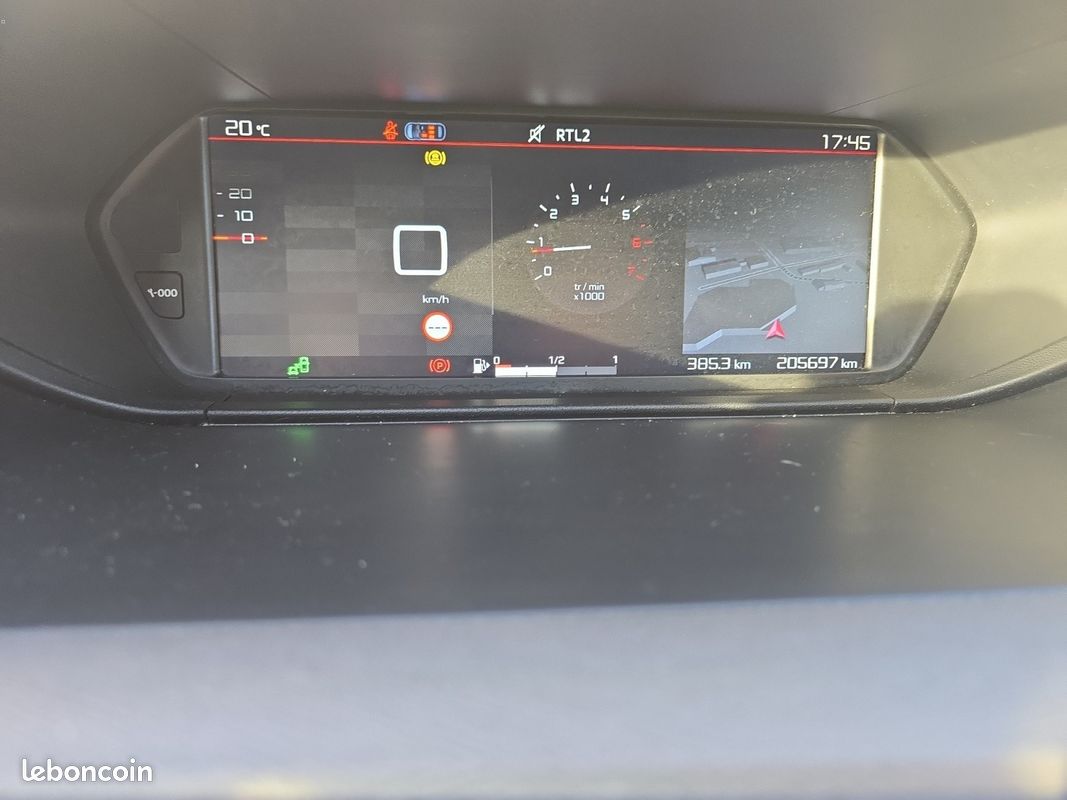 CITROEN C4 PICASSO BlueHDi 150 SS Shine / *1ère main entretien complet attelage (image 14)