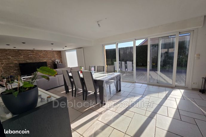Pavillon 7 pièces 191 m²