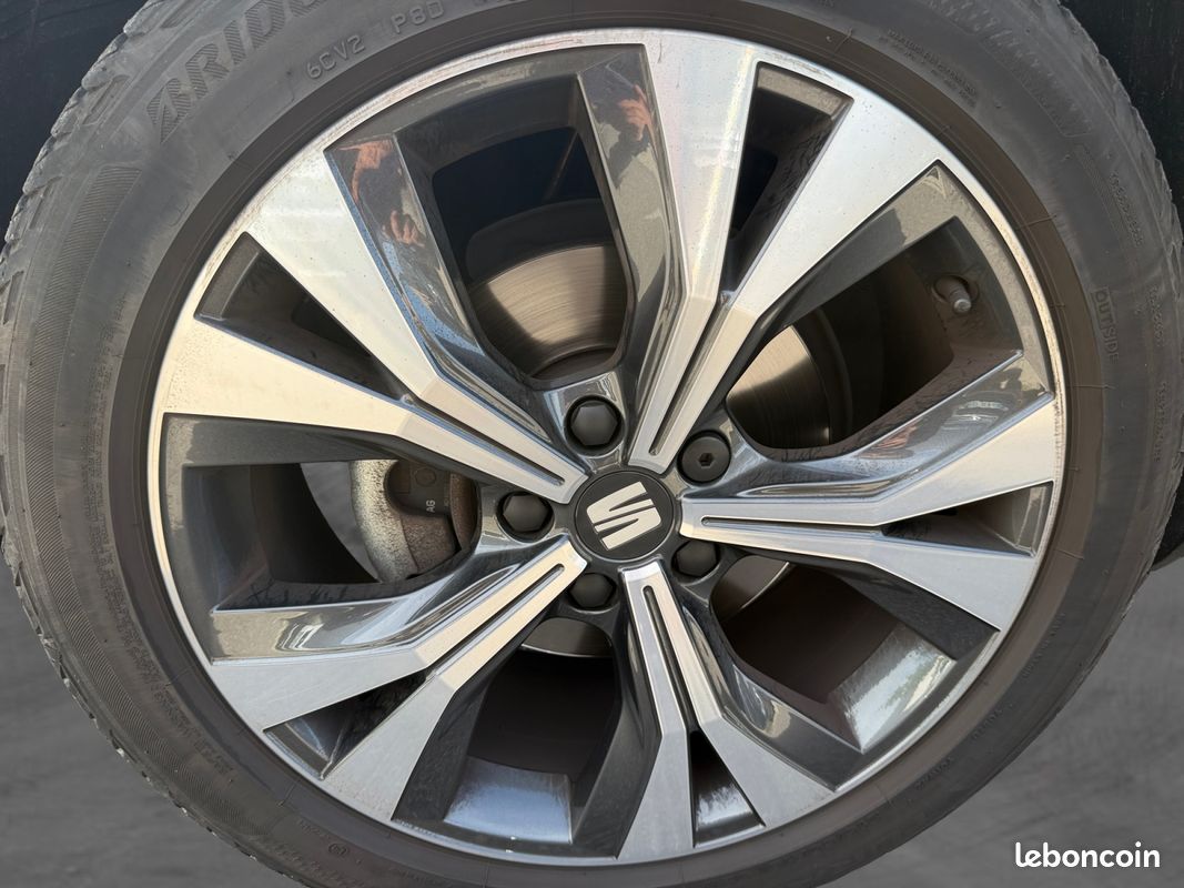 SEAT ATECA URBAN ADVANCED 110Ch Caméra de recul Hayon électrique CarPlay Garantie 12 mois (image 19)
