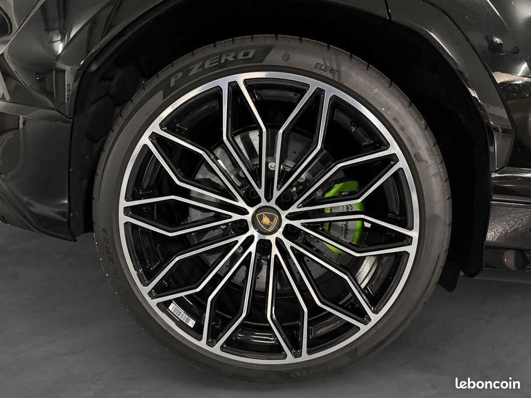 LAMBORGHINI URUS SE 799Ch NEUF Garantie constructeur FULL DISPO (image 15)