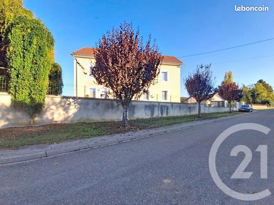 Maison 7 pièces 192 m² · à Vesoul · 192 m² · 249 000 €
