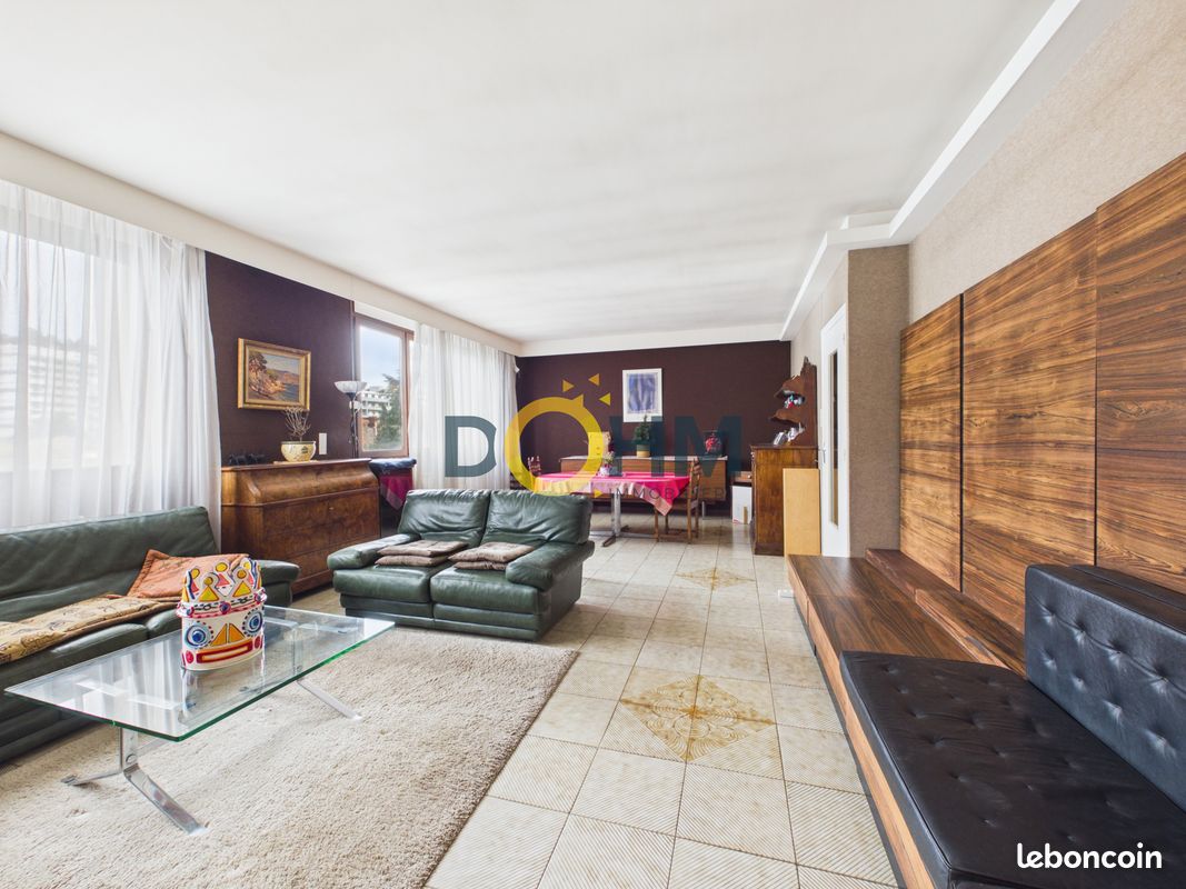 Appartement 5 pièces 127 m² · à Saint-Étienne · 127 m² · 179 000 €
