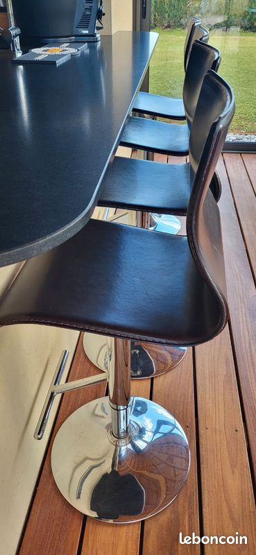 Tabourets de bar pivotants (image 2)