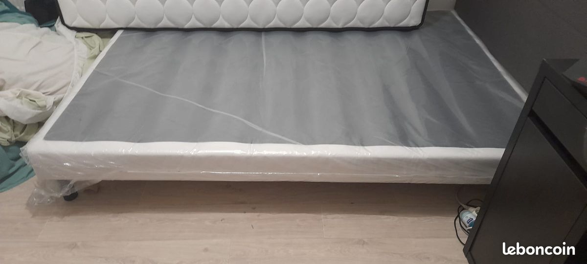Lit complet : Matelas + Sommier avec 4 pieds (image 2)