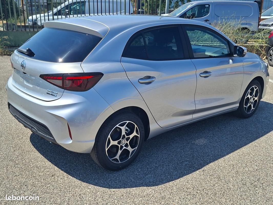 Mg3 1.5 L Hybrid+ 195 ch Luxury (image 3)