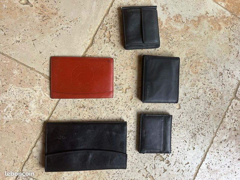 Lot de portefeuille en cuir (image 1)