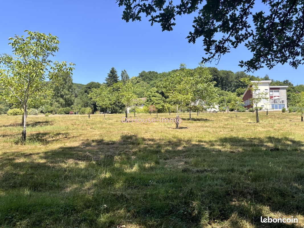 Propriété 9 pièces 240 m² (image 15)