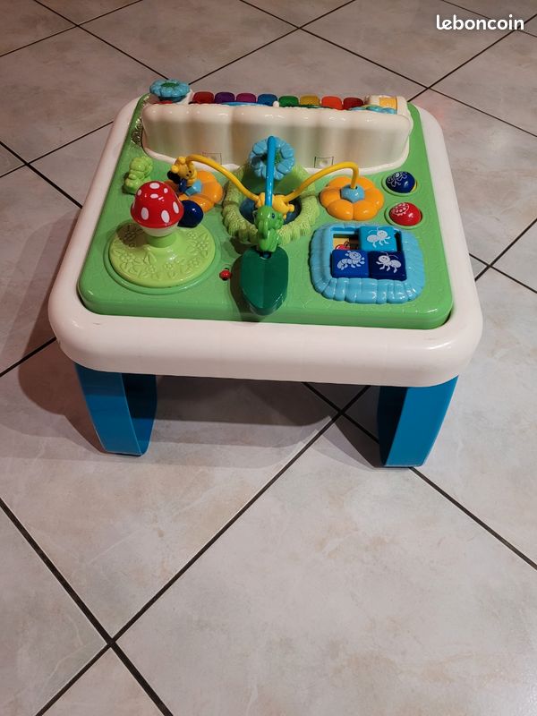 Table d'activités bébé (image 4)