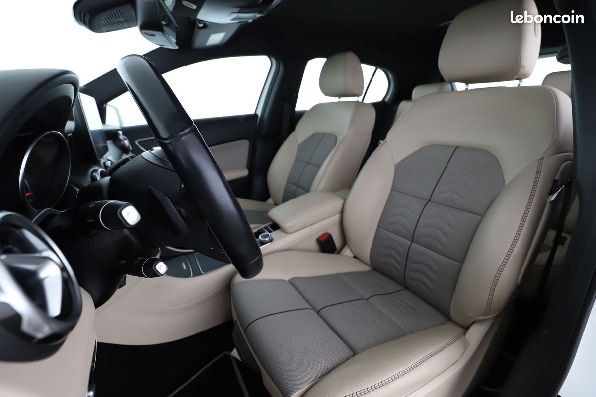 Mercedes-Benz GLA 200 d Inspiration 7G-DCT 136 ch (image 5)