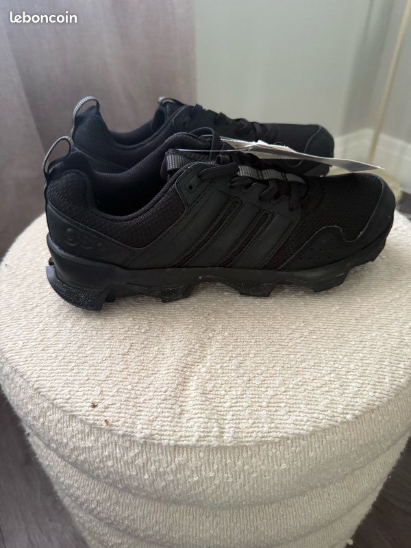 adidas gazelle silver green womens adidas Adistar Control 5 'Core Black'