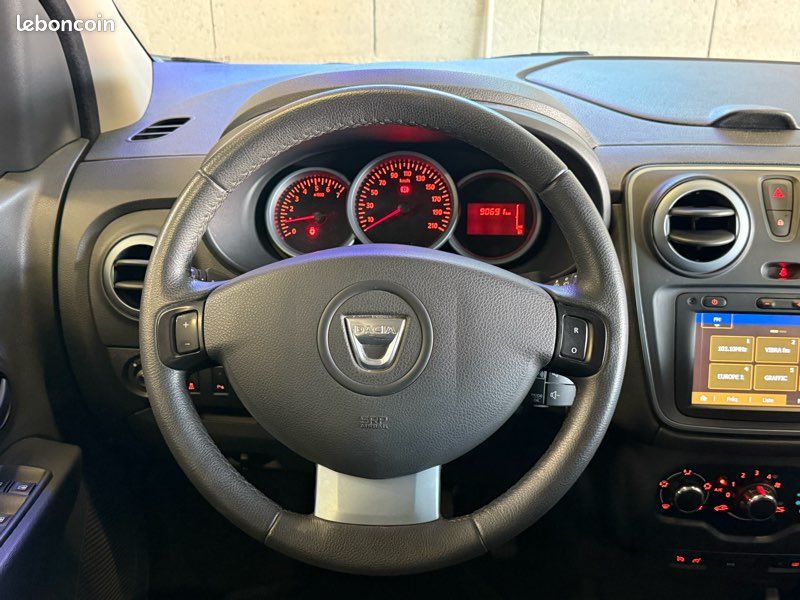 DACIA LODGY TCe 115 7 places Stepway, monospace (image 11)