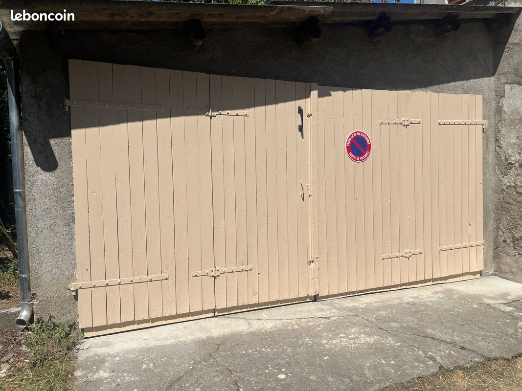 Garage · à Le Vigan · 95 €