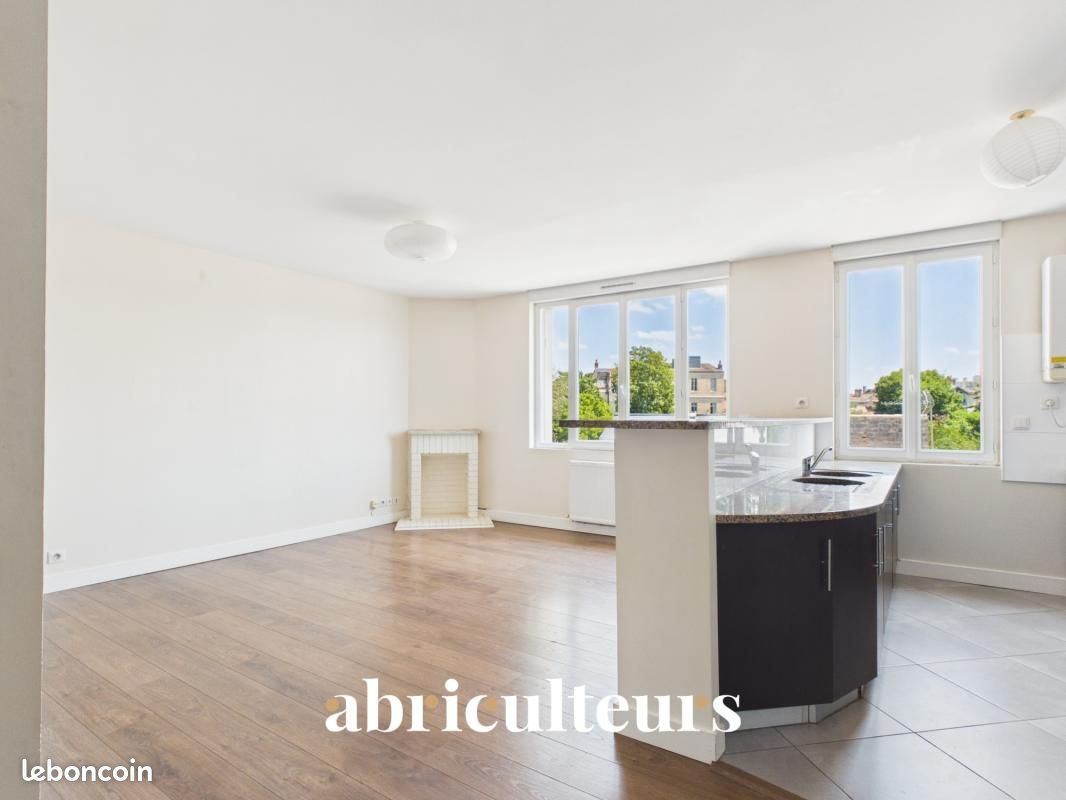 Appartement 3 pièces 72 m² · à Bordeaux · 72 m² · 320 000 €