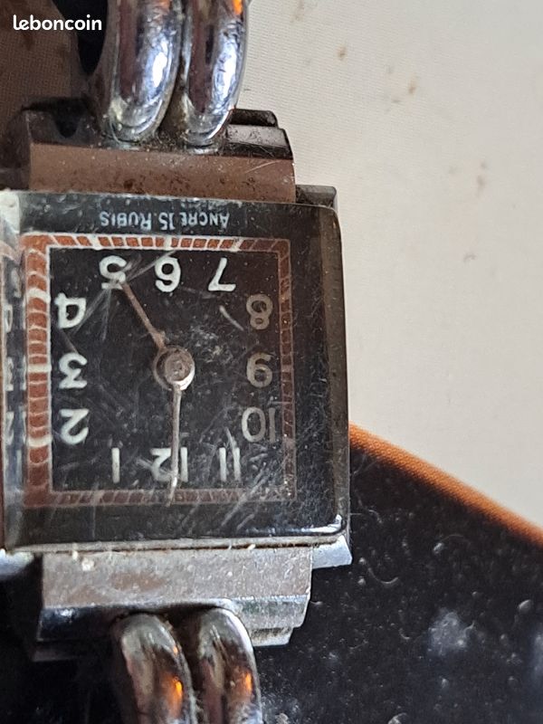 Montre ancienne ancre 15 rubis année 1960 (image 1)