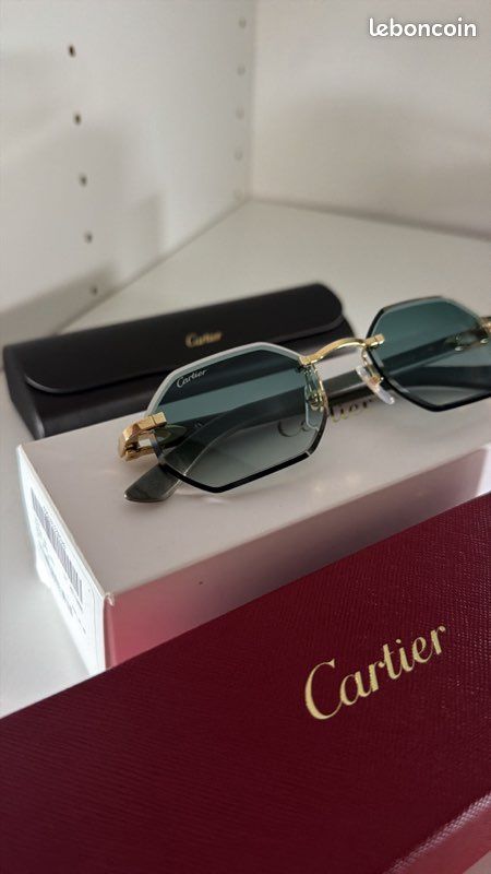Lunettes de Soleil Cartier Bois Décor C CT0439S (image 1)