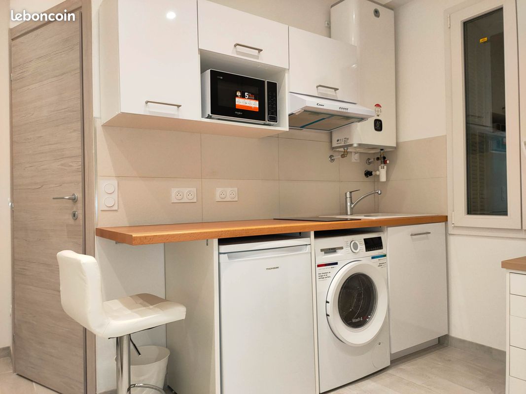 Appartement 1 pièce 14 m² · à Nice · 14,4 m² · 590 €