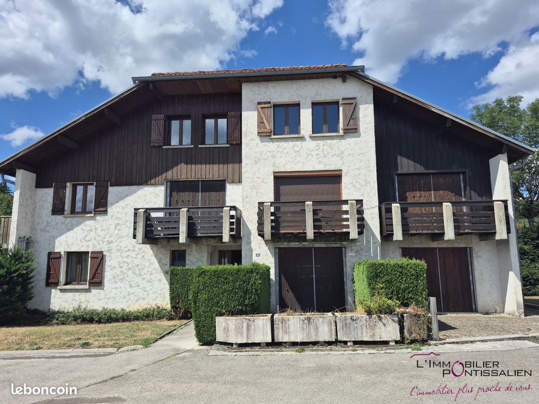 Appartement 1 pièce 21 m² · à Les Fourgs · 21 m² · 680 €