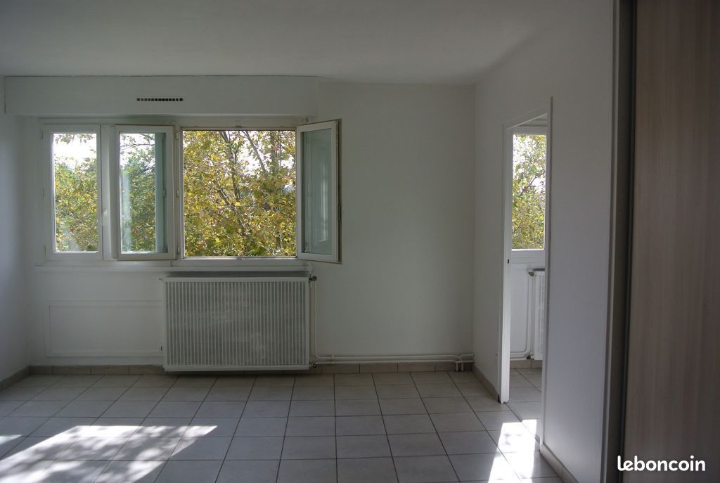 Appartement 1 pièce 34 m² · à Sainte-Foy-lès-Lyon · 34 m² · 648 €