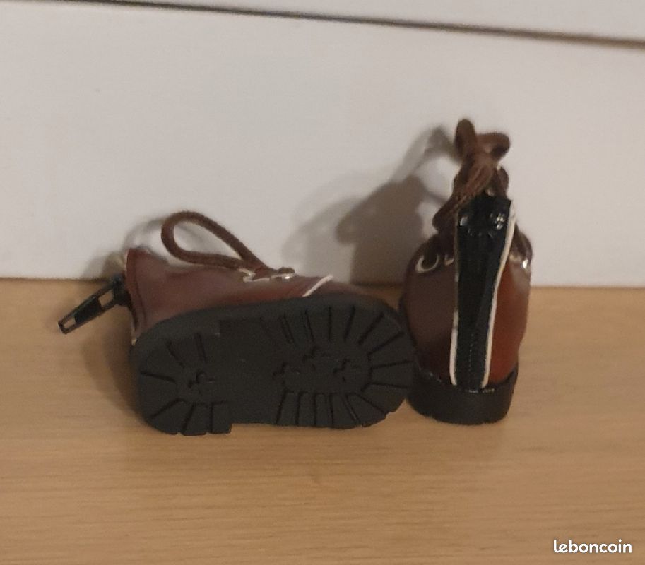 Chaussures poupees Corolle, Paola reina ou autres simili cuir marron (image 2)